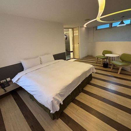 Ya Nold Hot Spring Hotel Jiaoxi Eksteriør billede