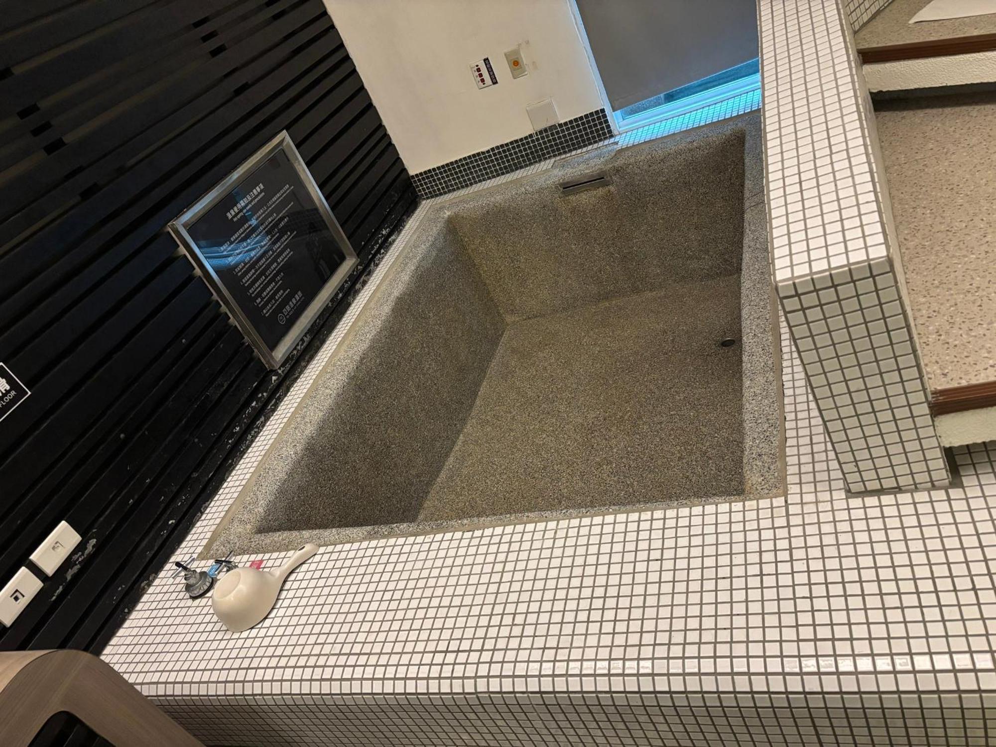 Ya Nold Hot Spring Hotel Jiaoxi Eksteriør billede